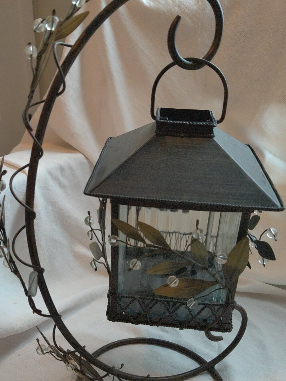 Partylite Hanging Tealight Birdhouse Bird Cage w/Easel Beaded - Picture 2 of 2